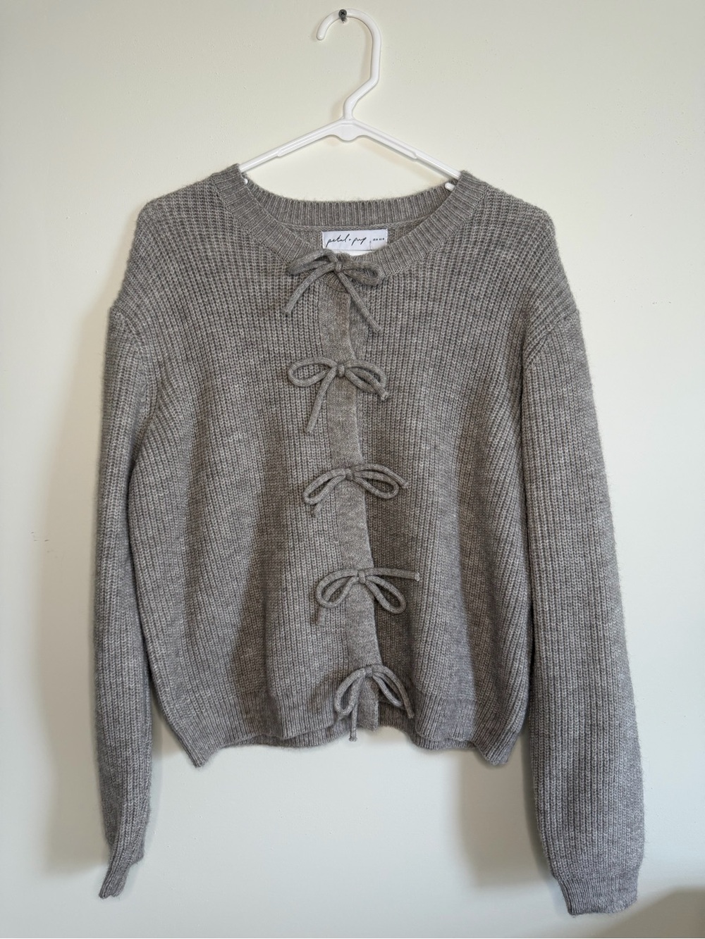 Petal & Pup Gray Bow-Tie Front Ribbed Crewneck Sweater